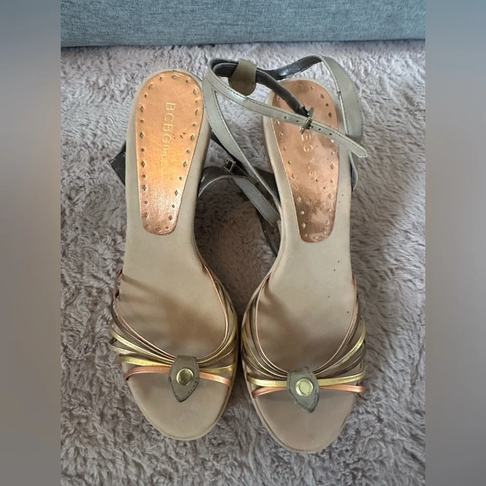 BCBGeneration Gold and Tan Sandals with Strappy Design - Picture 2 of 4